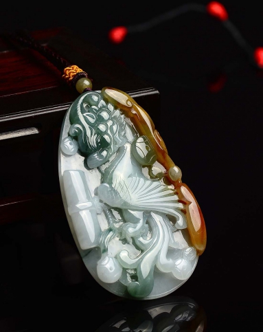 精美翡翠玉雕挂件作品欣赏,俏色之意满满独特韵味!