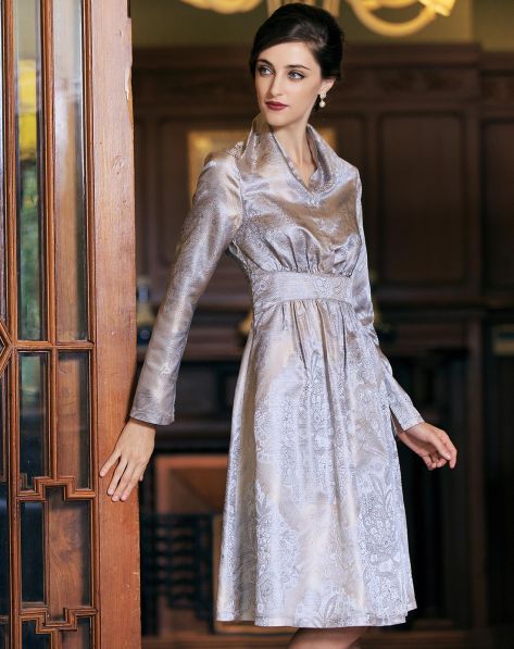 维欧艾VOA女装<em>真丝</em>专场银/米色高端<em>工艺提花</em>