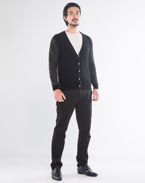 恒源祥<em>羊绒</em>男女混合专场男士<em>黑色羊绒开衫</em>-唯