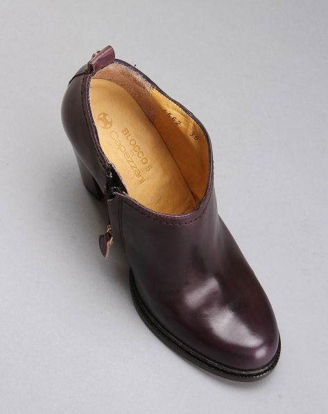 国际大牌<em>女鞋</em>专场<em>Capezzani</em> 意大利进口深紫色