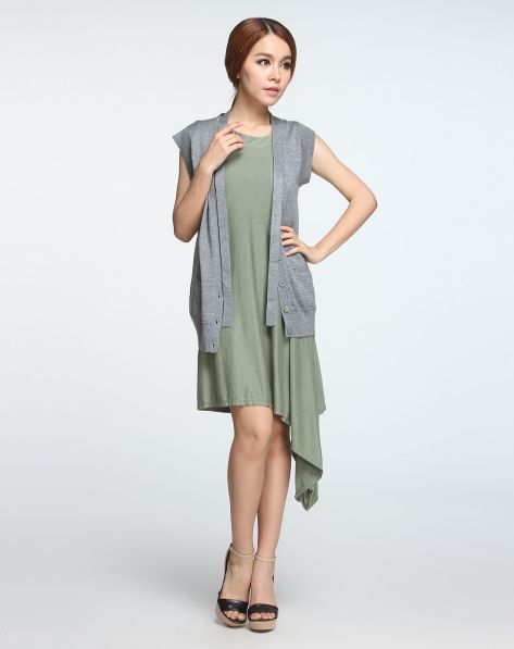 <em>灰色</em>纯色盖<em>肩袖针织开衫</em>-唯品会手机版