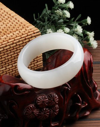 精品羊脂玉手镯