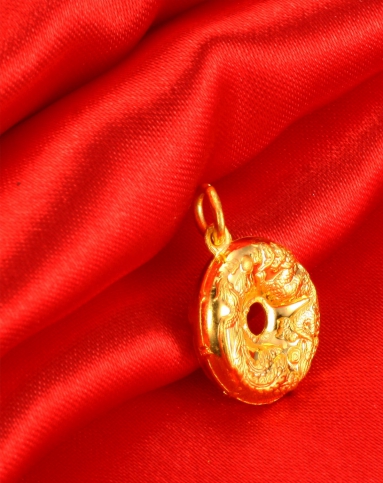 千足黄金吊坠 龙凤圈 龙凤呈祥