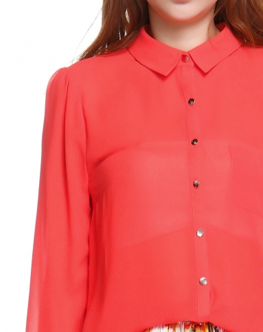 宽松橘红色长袖衬衫