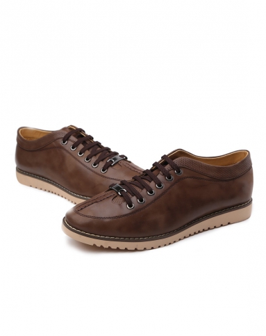 卡其色牛皮时尚舒适休闲皮鞋