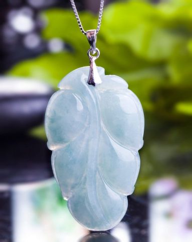 细糯种浅绿金枝玉叶吊坠-天然翡翠a货(附国检证书)