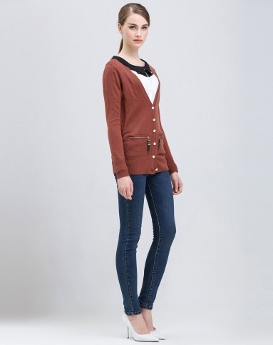 赭石色简约百搭长袖针织衫