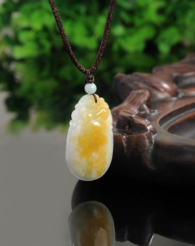 天然a货翡翠黄翡麒麟送瑞吊坠