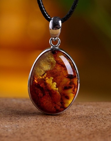 极致精美风景珀吊坠(附证书)