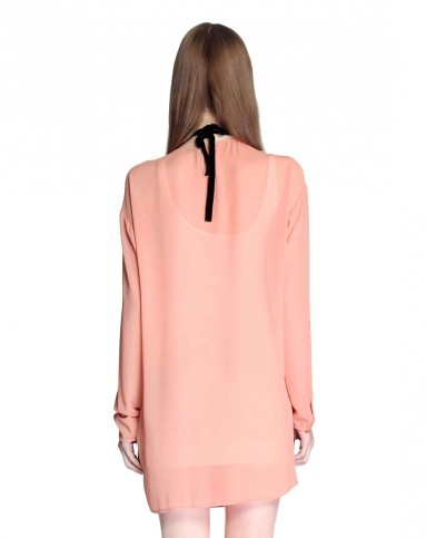 烟粉色宽松斯文长袖连衣裙