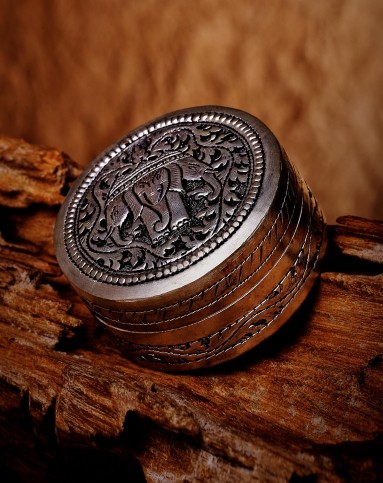 西部普农族原住民女士锡银饰品盒【d款-三头象】