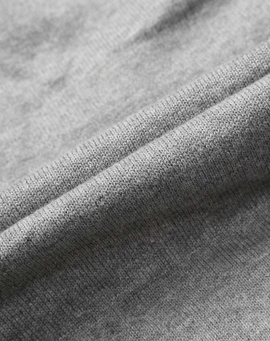 男款浅灰色时尚都市纯色长袖v领毛衣